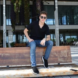 Meet your Posher, Ryan